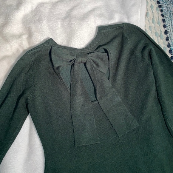 Vince Camuto Dresses & Skirts - Vince Camuto Knitted Mini Dress - Small